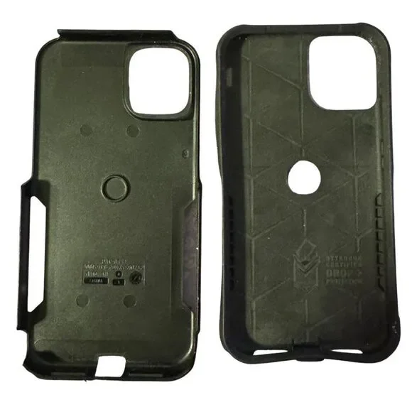 Otterbox Case and Popsocket Wallet Bundle - iPhone 11, Black/White - Picture 4 of 4